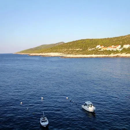 By The Sea Zavalatica, Korcula - 182 アパート *